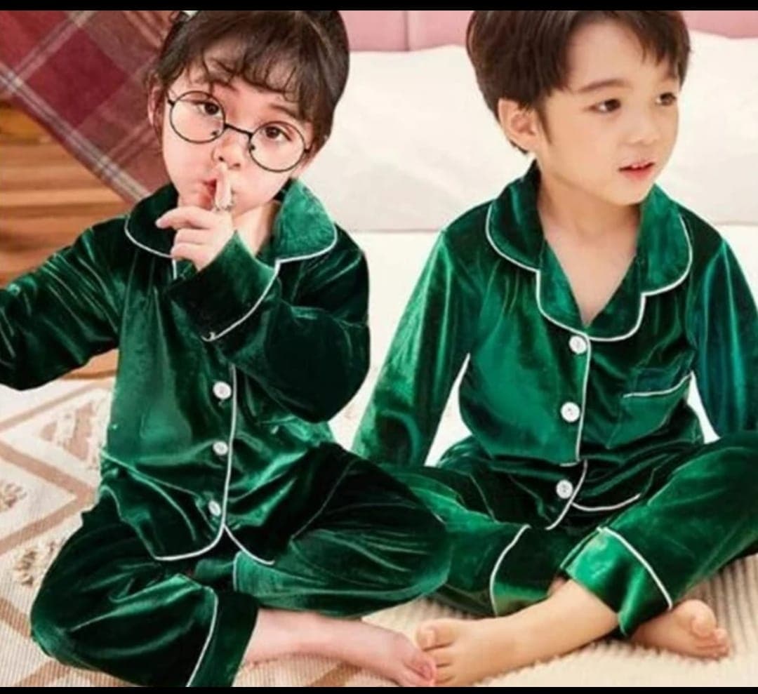 Pijamas en Satín para Niños - Suavidad y Estilo para Dormir - Imagen 8