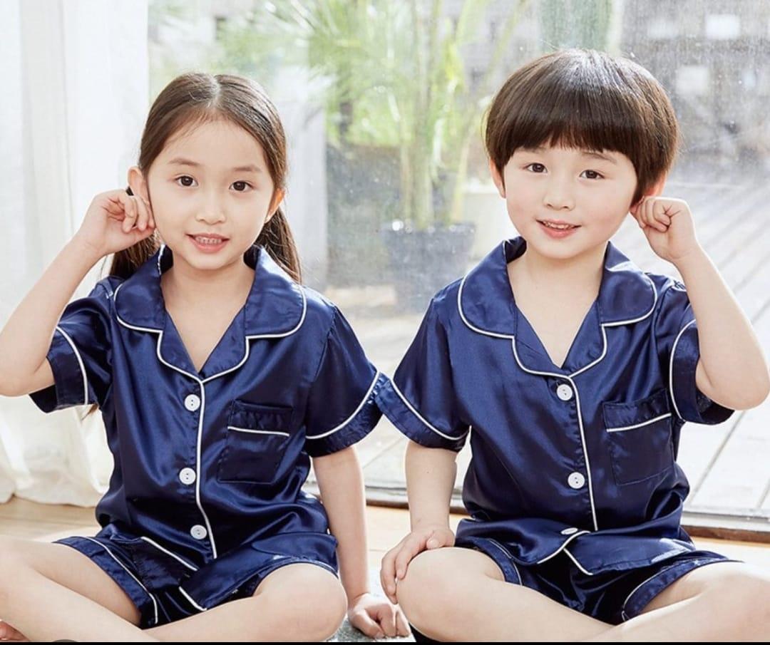 Pijamas en Satín para Niños - Suavidad y Estilo para Dormir - Imagen 10